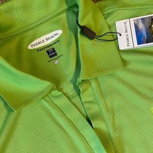 Women’s green golf shirt